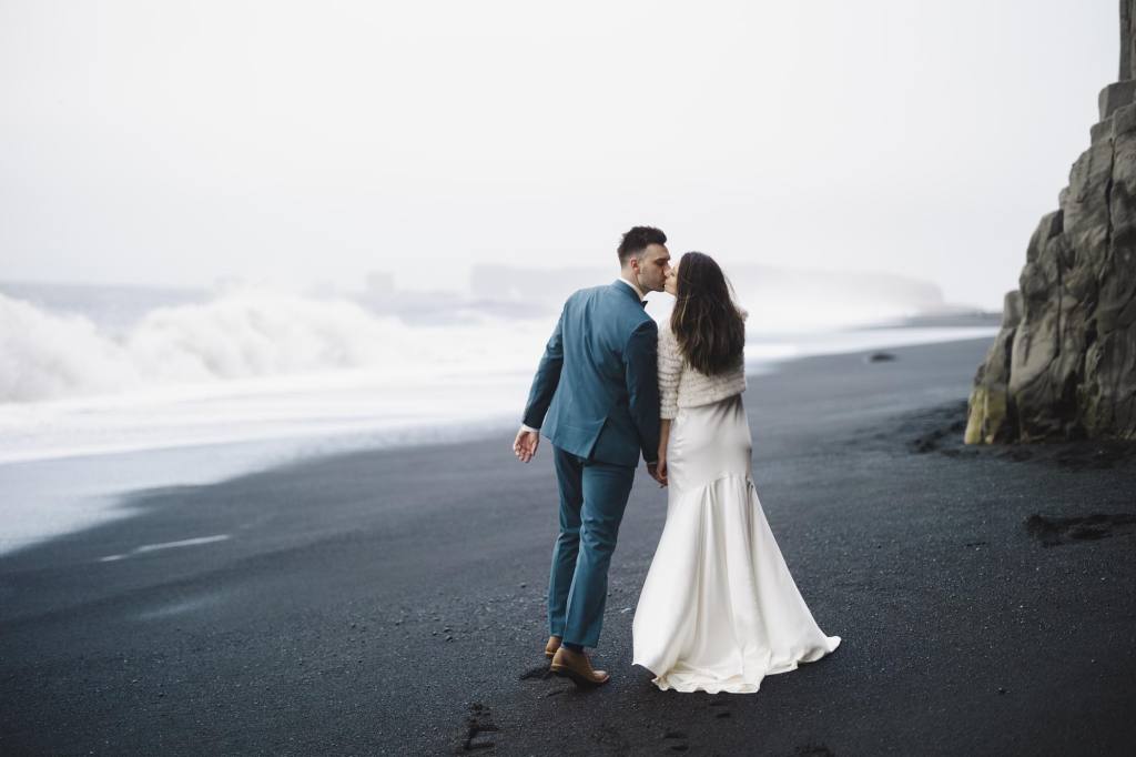 iceland elopement photographer 539 194